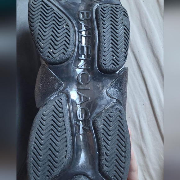 Balenciaga triple s - Picture 2 of 5